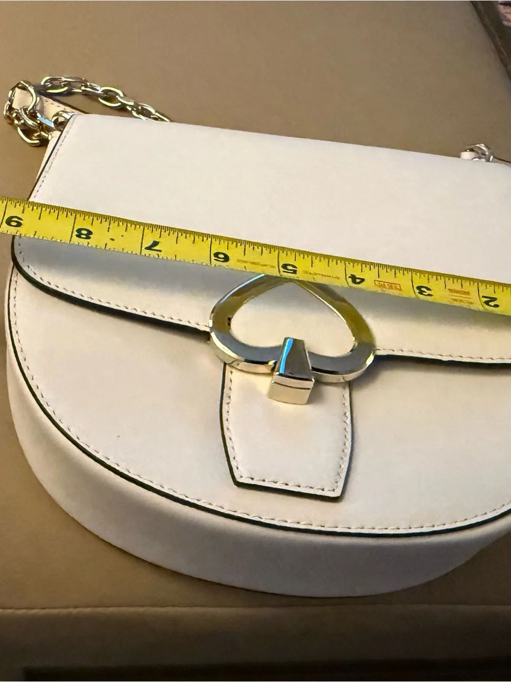 kate spade white Leather Shoulder Bag with Gold Chain,never used
